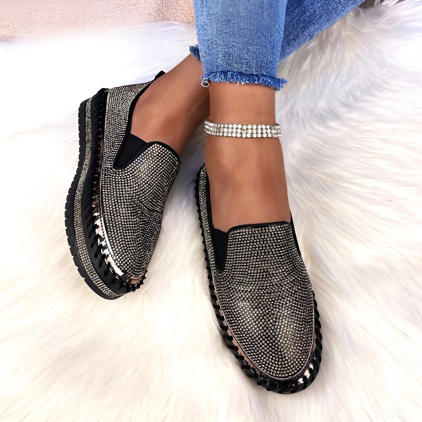 Marcelline – Trampki typu slip-on z platformą ze strasami