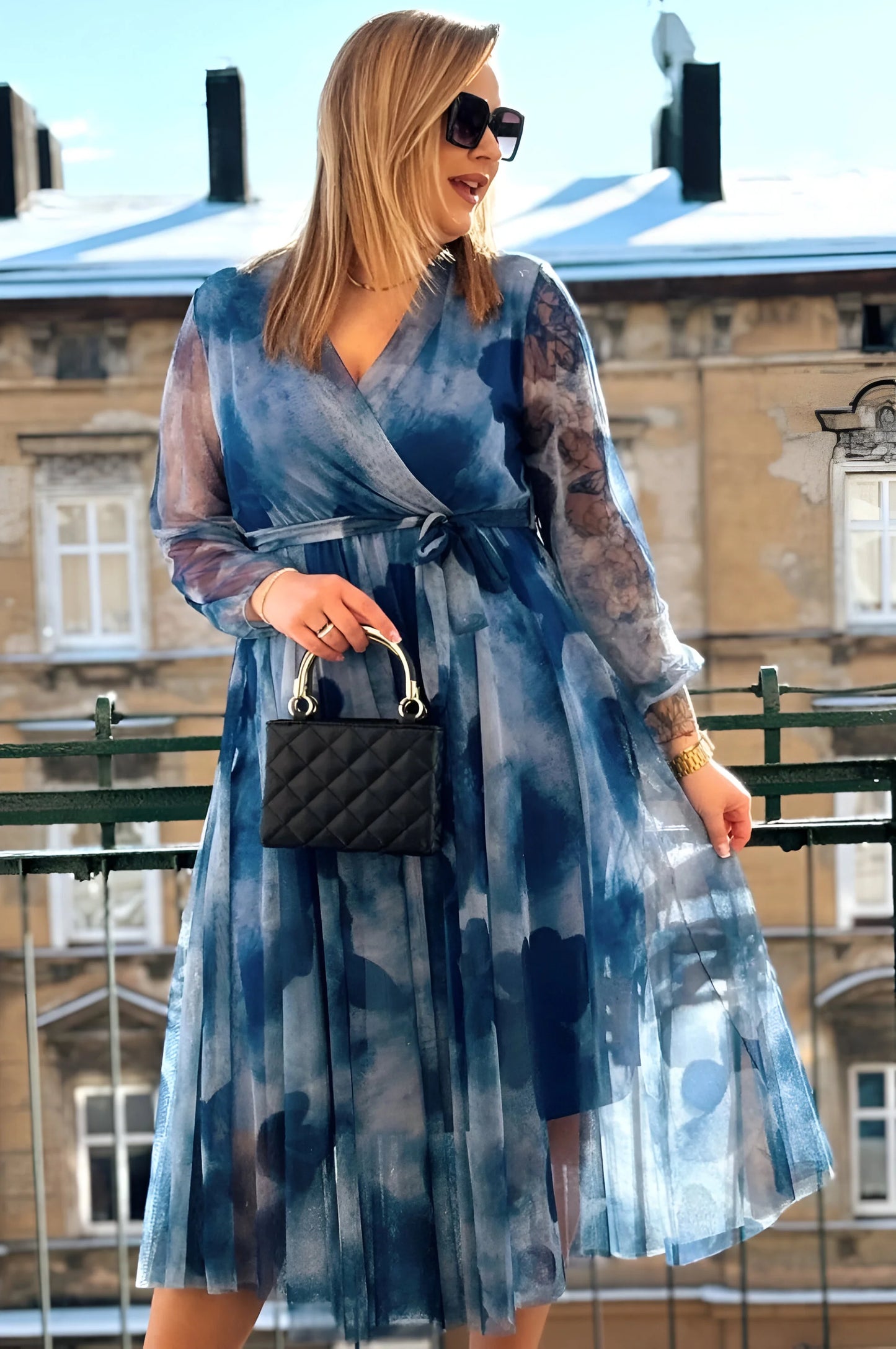 Sukienka midi Clémence Sheer