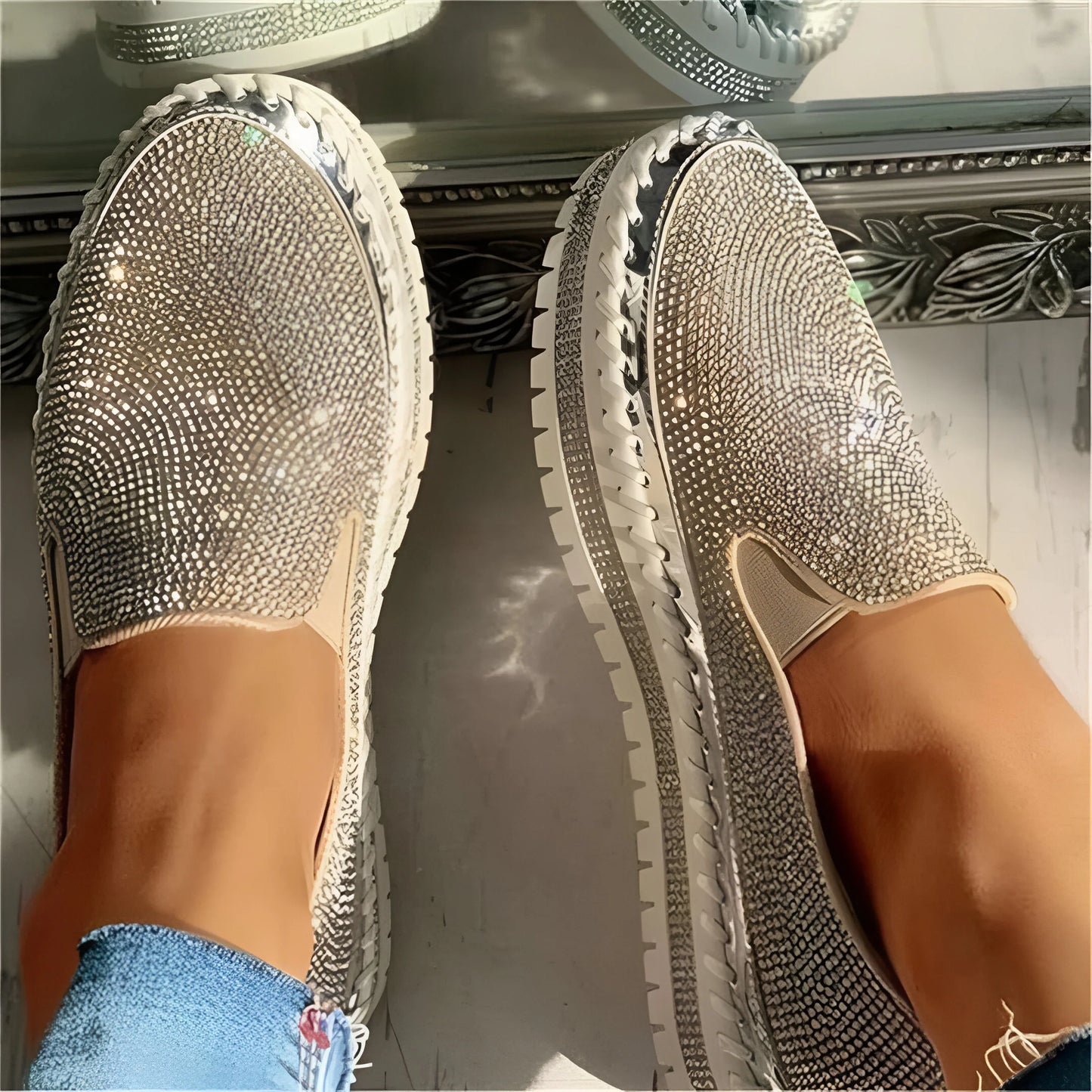 Marcelline – Trampki typu slip-on z platformą ze strasami