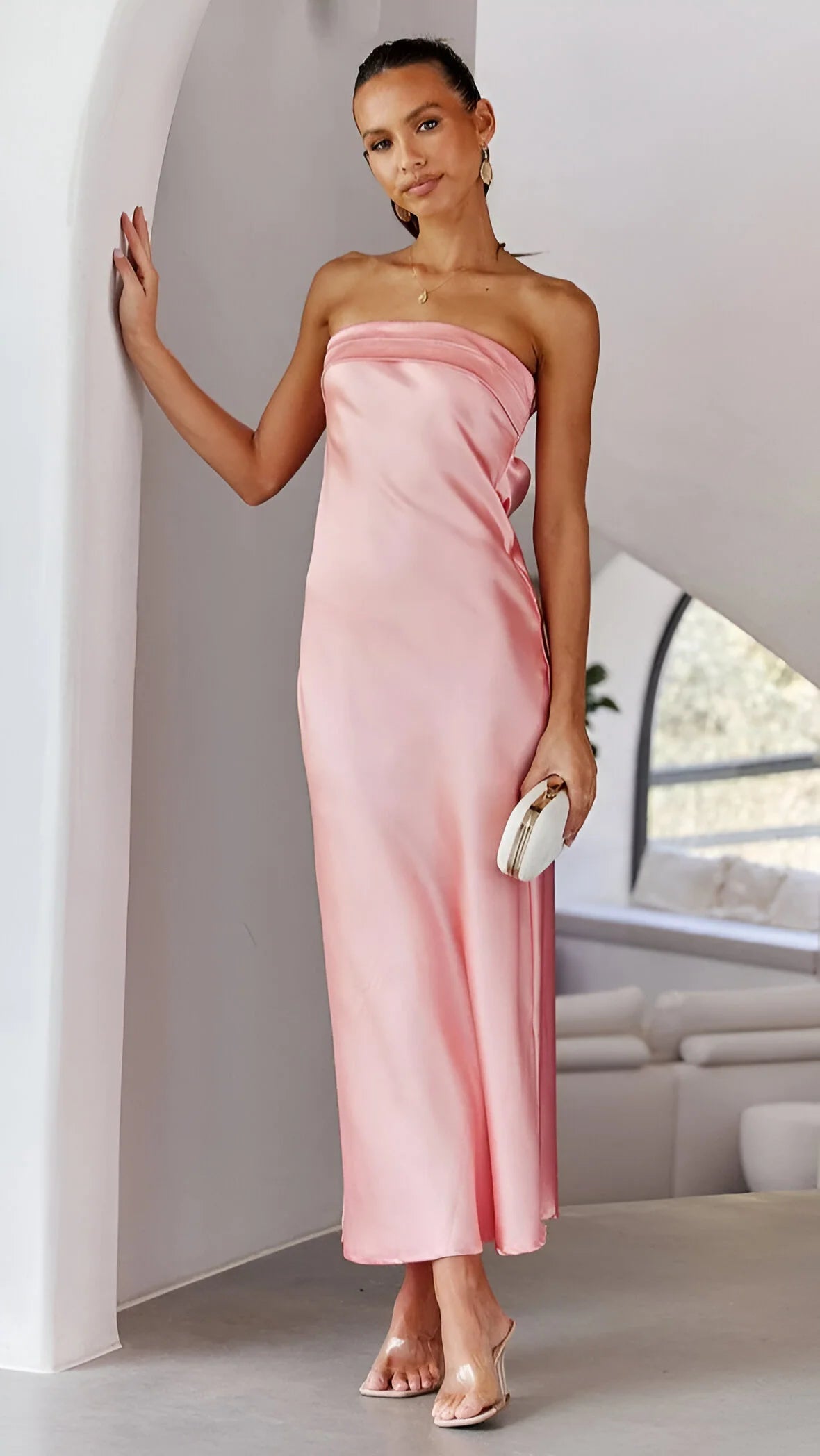 Aveline - Elegancka jedwabna sukienka z odkrytymi plecami