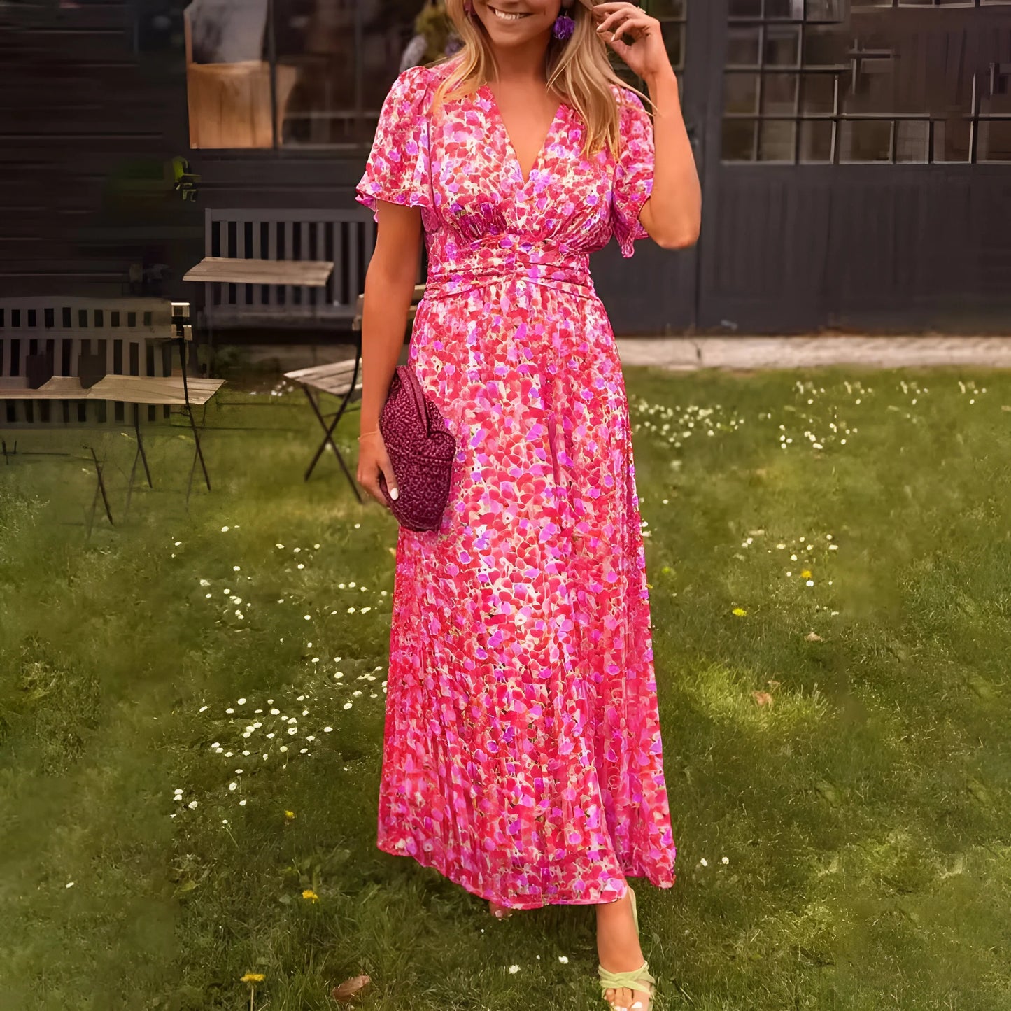 Florine – Luźna sukienka dzienna z dekoltem w serek