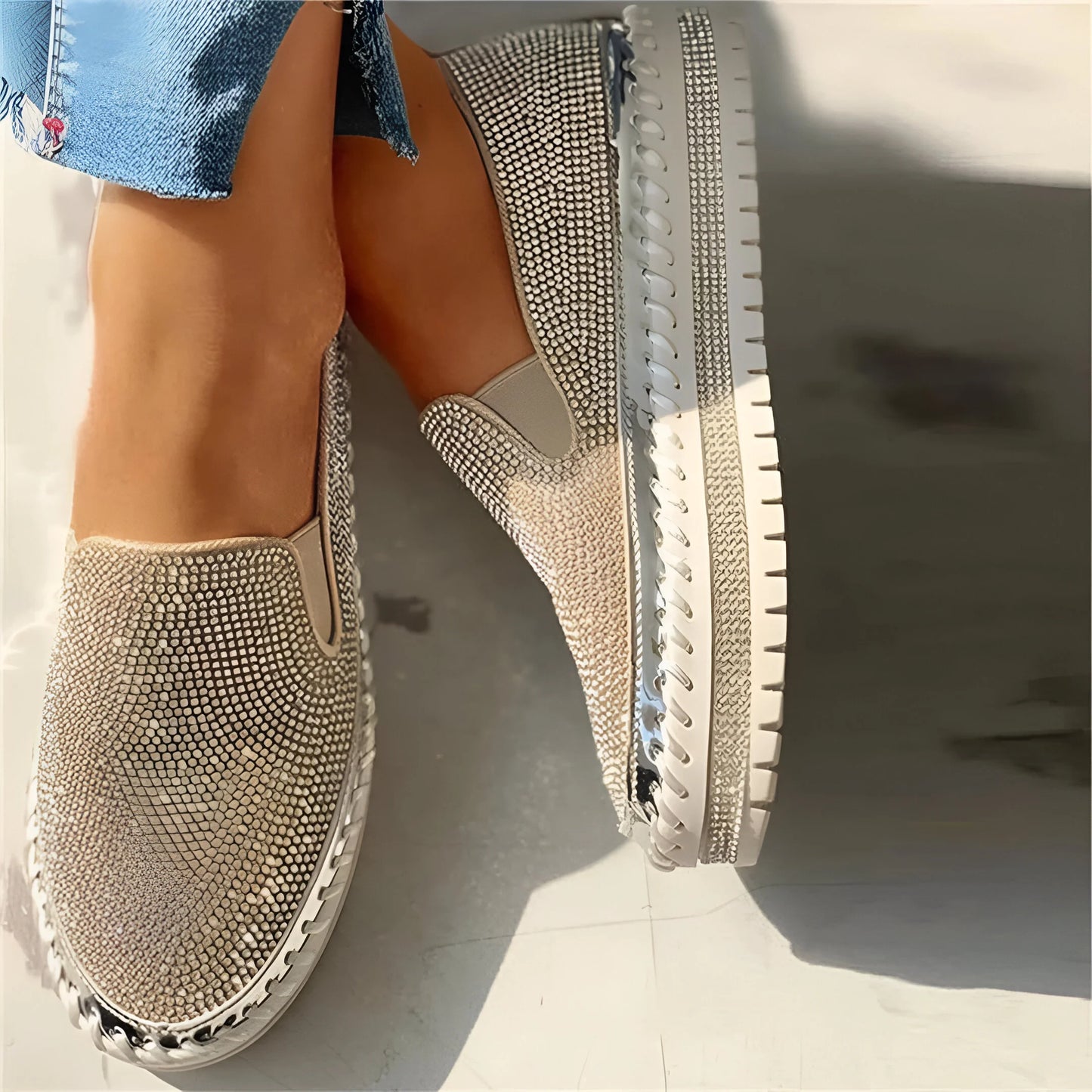 Marcelline – Trampki typu slip-on z platformą ze strasami