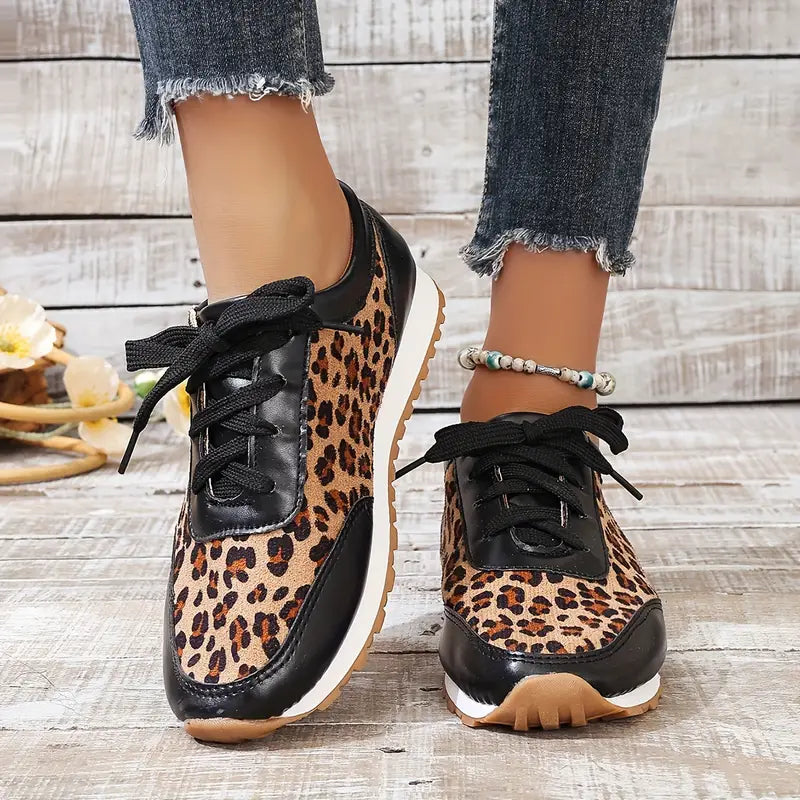 WILMA - WYGODNE SNEAKERSY Z NADRUKIEM W PANTERKĘ