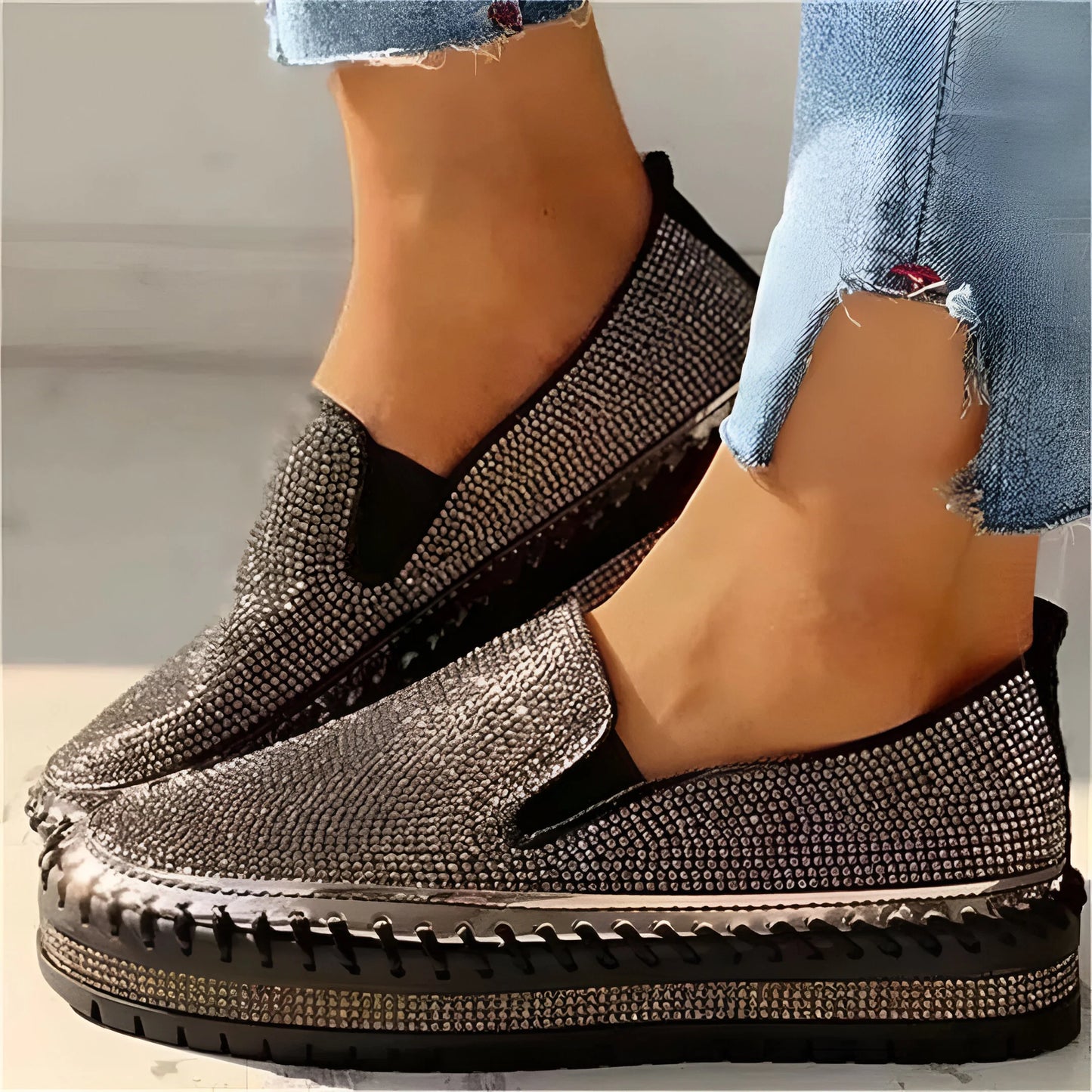 Marcelline – Trampki typu slip-on z platformą ze strasami