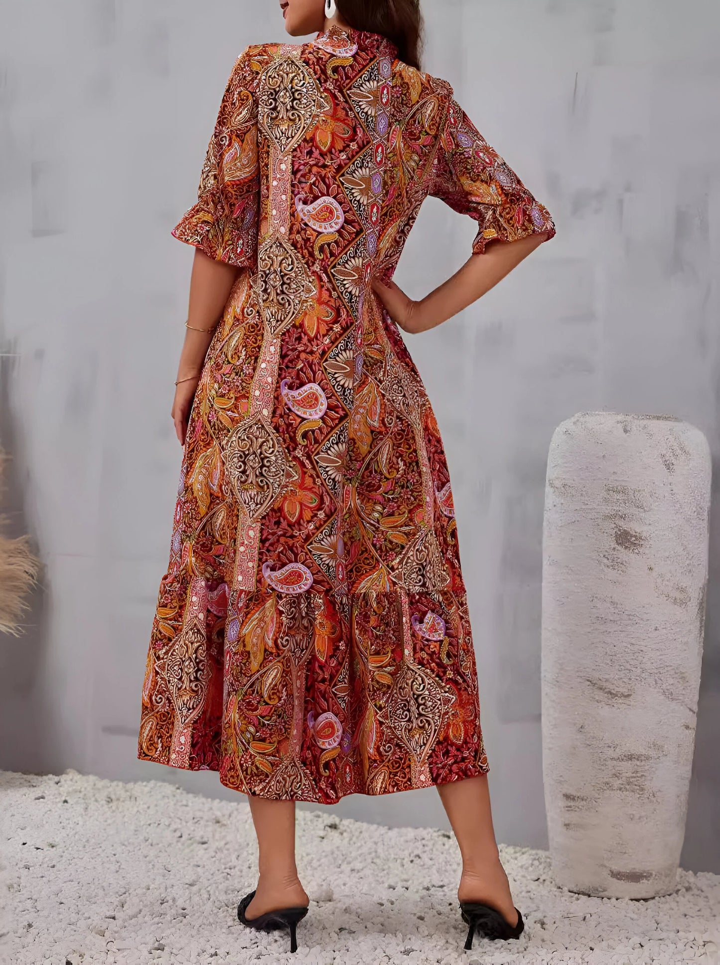 Florine - Sukienka midi z nadrukiem w stylu boho na wakacje