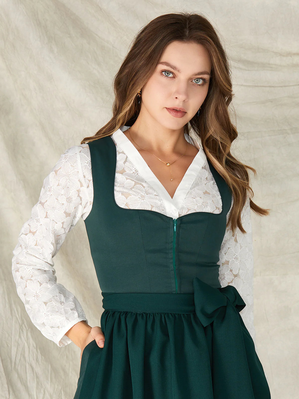 Maëlys – Sweter z otwartą dzianiną i dekoltem w kształcie litery V