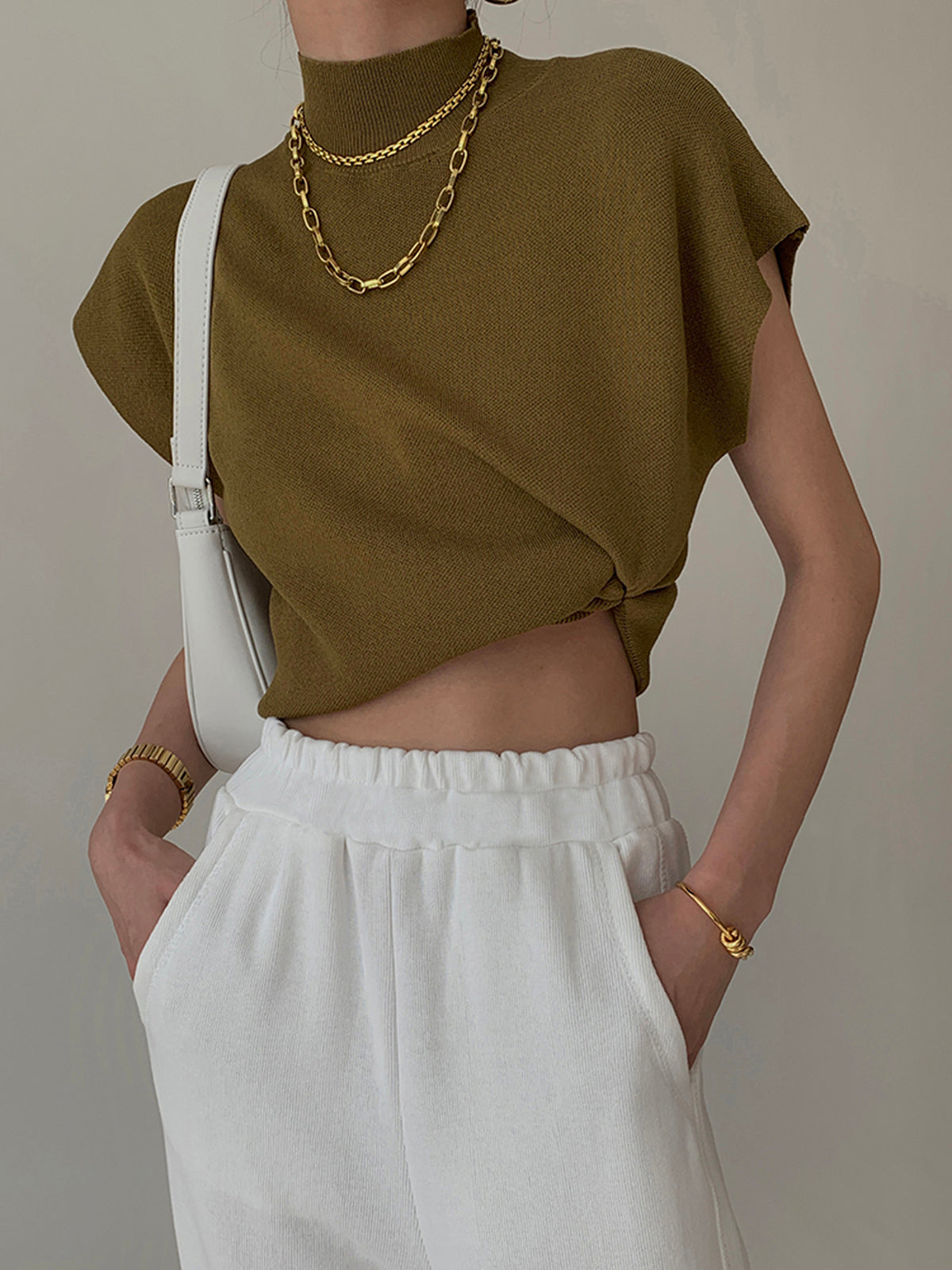 Nora – Stylowy sweter-kamizelka