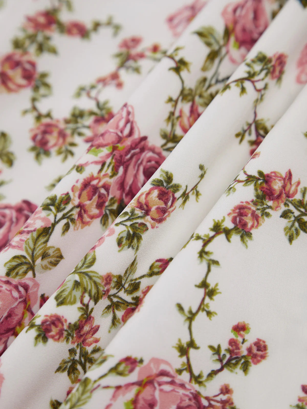 Anastasia - Sukienka letnia w stylu boho z motywem różyczek i kwiatów