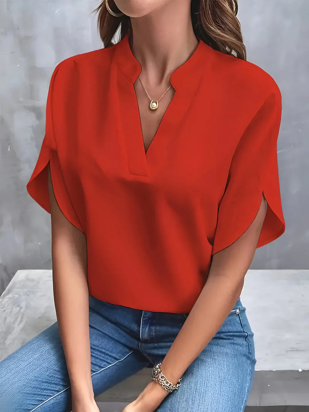 LIEKE - ELEGANCKA BLUZKA Z WYCIĘCIEM PRZY SZYI