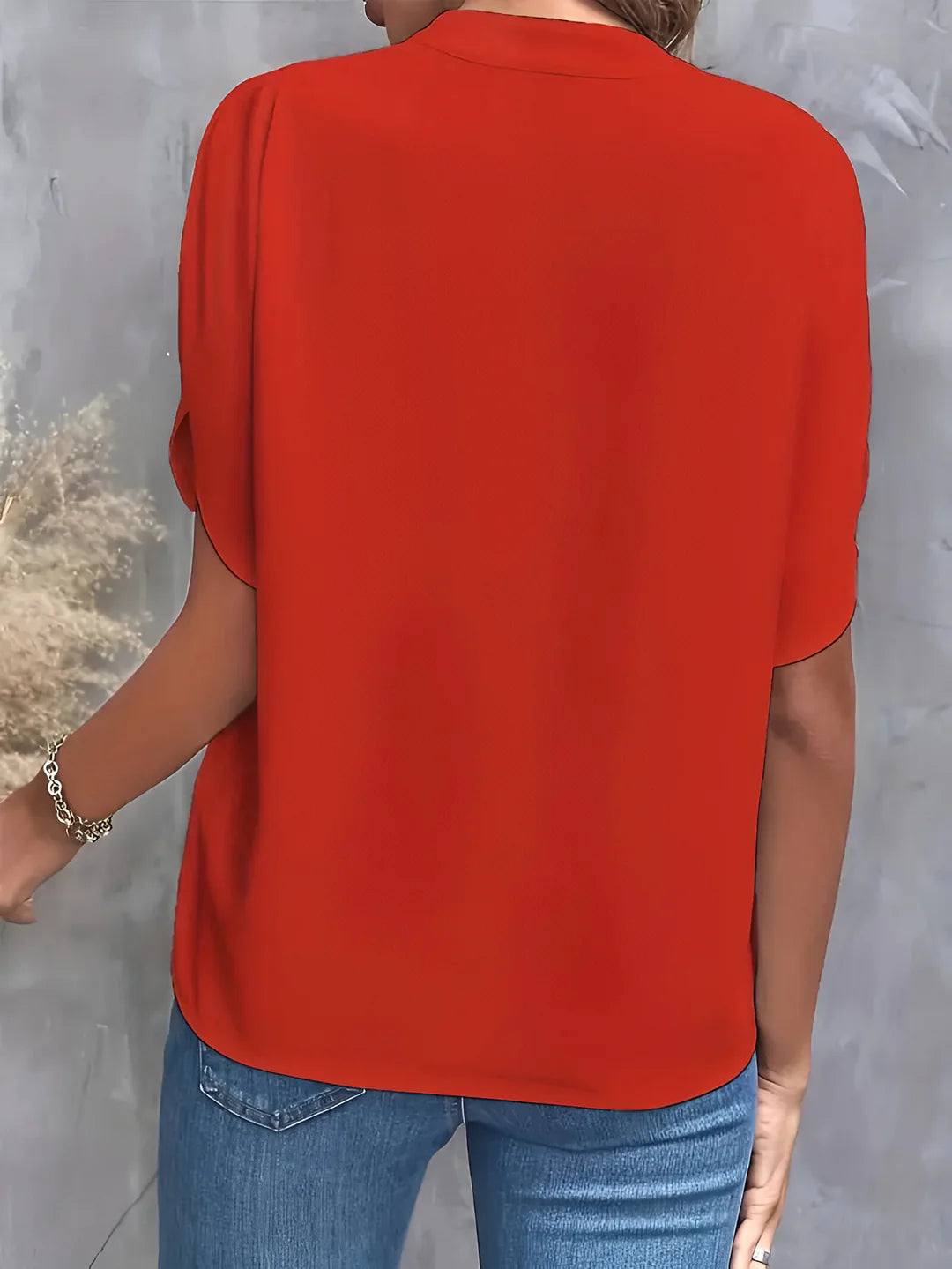 LIEKE - ELEGANCKA BLUZKA Z WYCIĘCIEM PRZY SZYI