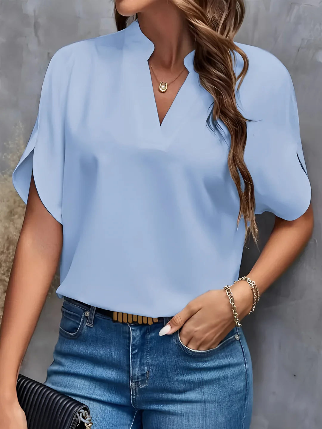 LIEKE - ELEGANCKA BLUZKA Z WYCIĘCIEM PRZY SZYI