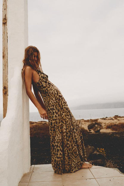 JULIA - Leopard Print Dress with Refined Style