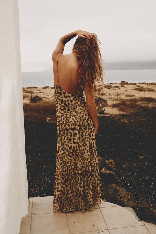 JULIA - Leopard Print Dress with Refined Style
