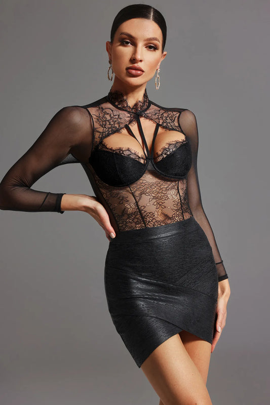 Hatsie Koronkowy Kombinezon z Długim Rękawem