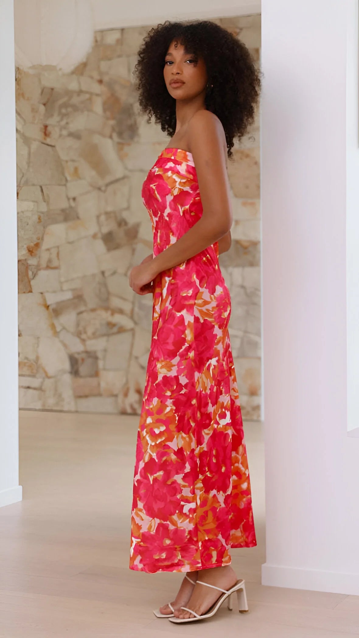 Violette - Floral Printed Backless Satin Dress