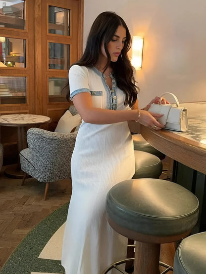 Élodie – Elegant Knit Maxi Dress with Contrast Trim