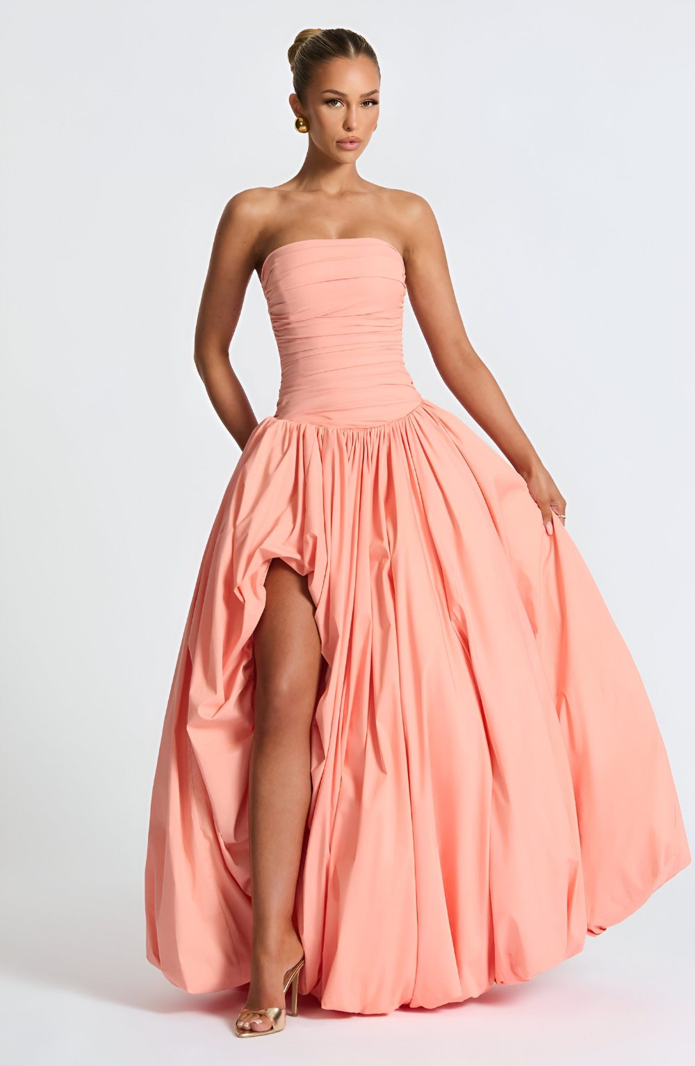 Émilienne – Strapless Puff Ball Maxi Dress