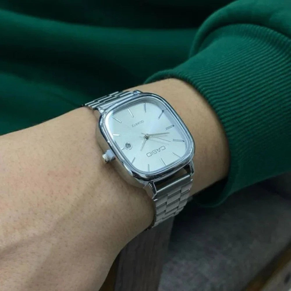 Zegarek w stylu vintage – klasyczny, analogowy design