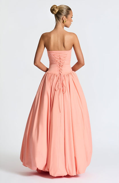 Émilienne – Strapless Puff Ball Maxi Dress
