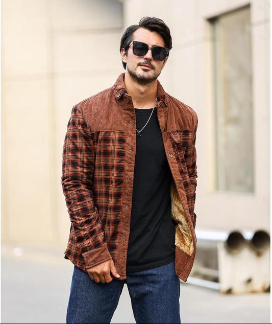 Męska kurtka z flaneli w kratę z podszewką z polaru Sherpa 