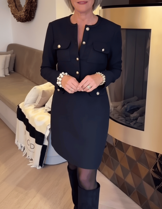 Elegancka dopasowana sukienka w stylu Chanel