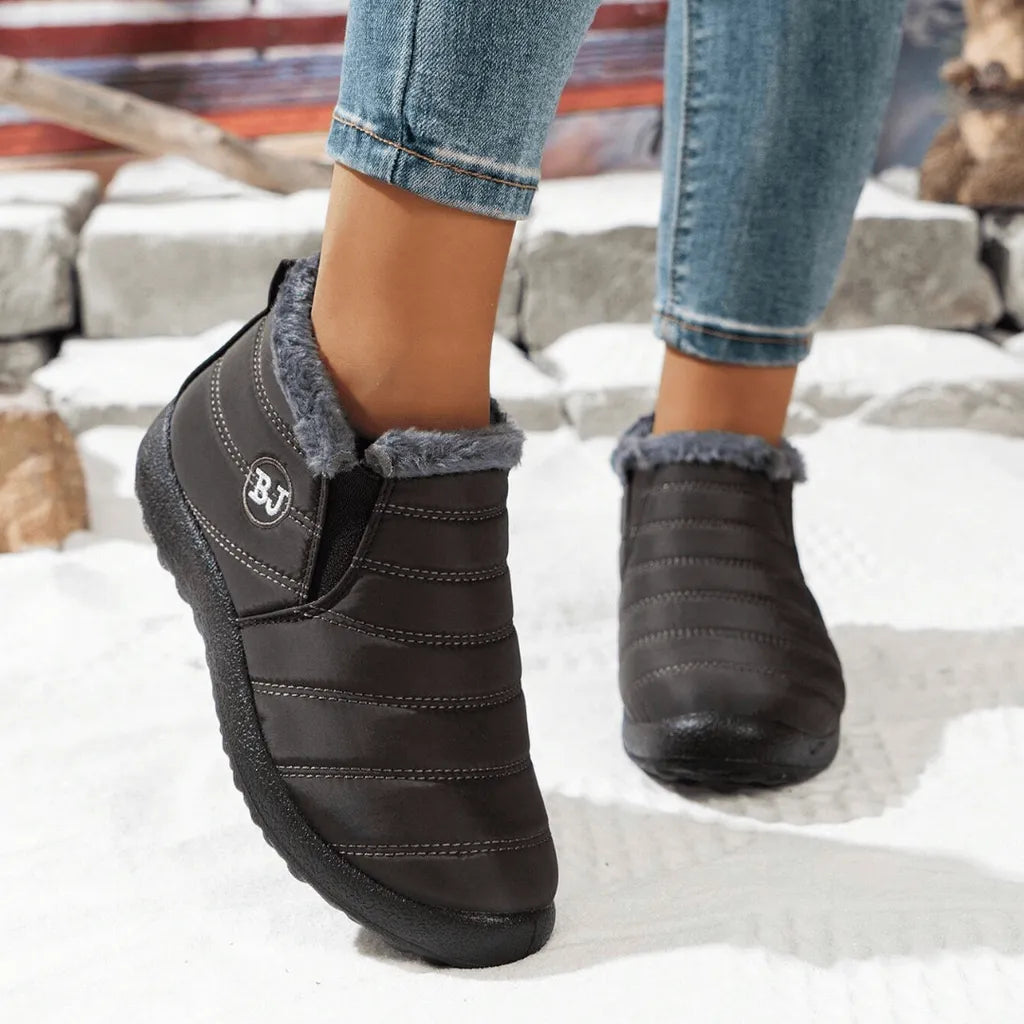 Zimowe skórzane buty damskie z podszewką z owczej skóry